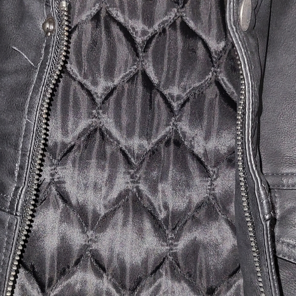 Jacket - Picture 6 of 7